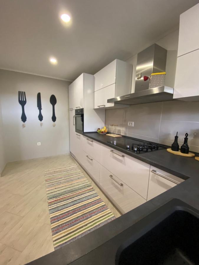 Apartman Petra Gustirna Luaran gambar