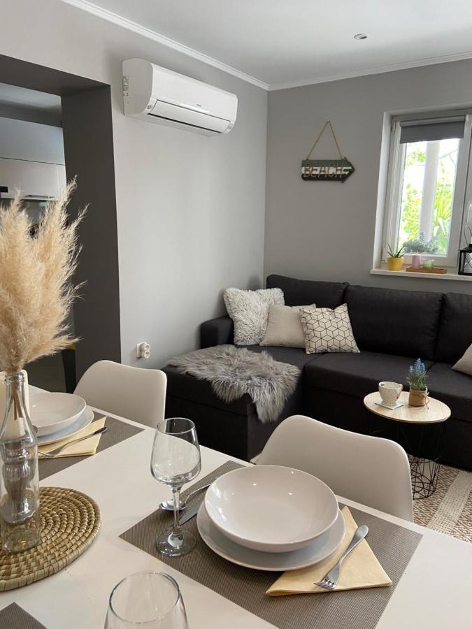 Apartman Petra Gustirna Luaran gambar